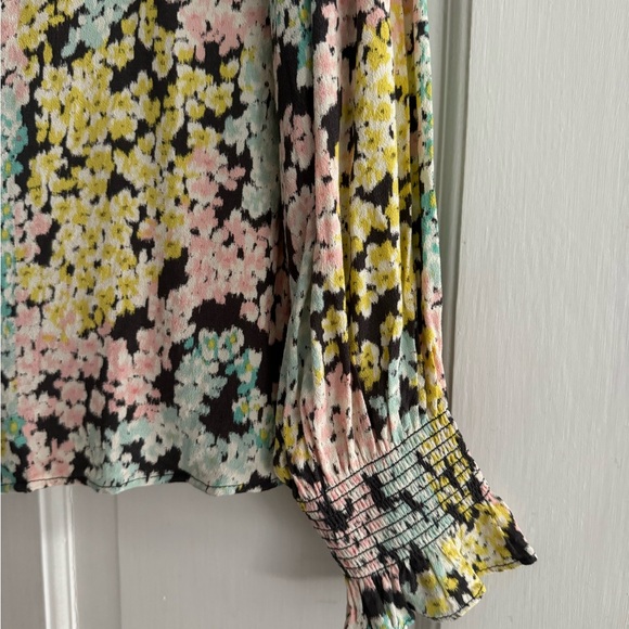 Loft Garden Smocked Cuff Floral Square Neck Blouse NWOT - Picture 3 of 4